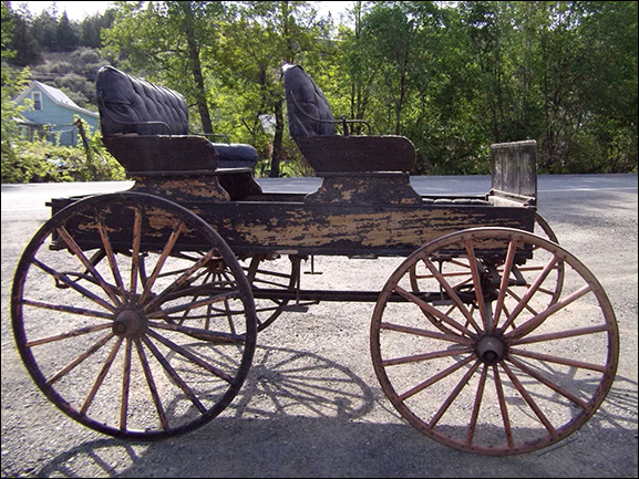 Antique Horse-Drawn DOCTOR'S CARRIAGE WAGON 2-Seater 1880 by